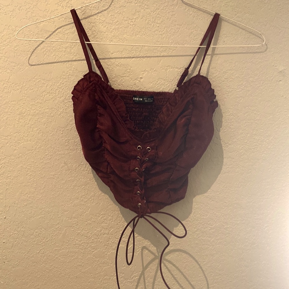 Corset style cropped tank top.